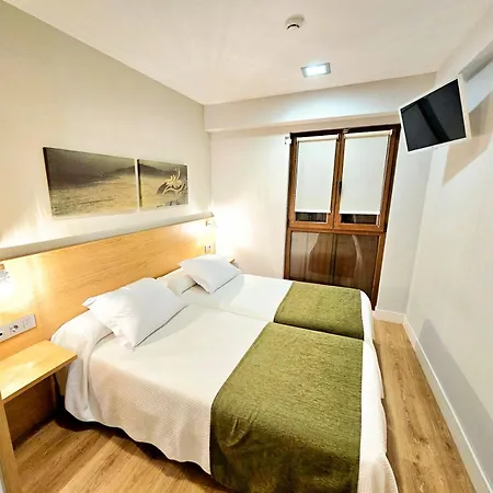 Hotel Olatu *